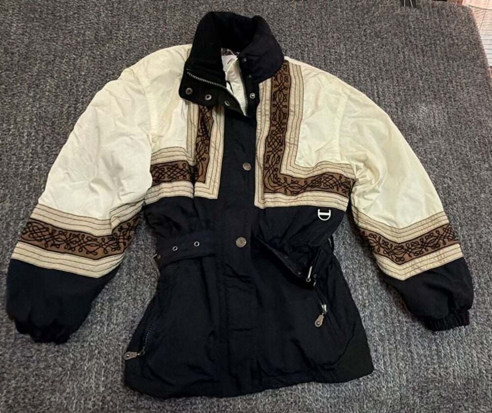 Kaelin Vintage Black and Cream Embroidered Ski Jacket Style KS22116